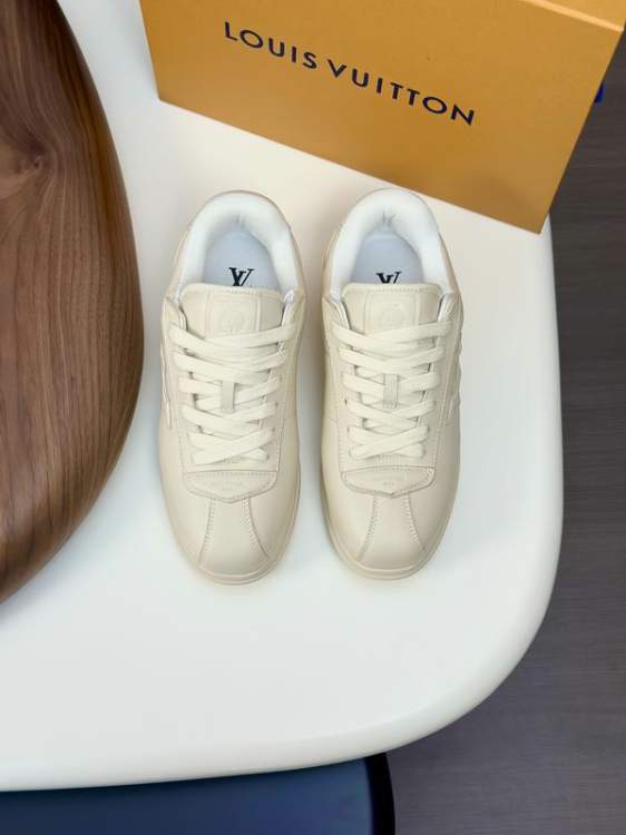 Picture of Louis Vuitton Shoes _SKULVsz38-45hnh074915668
